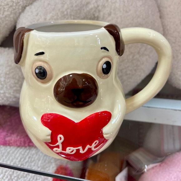Valentine’s Pug Dog Live Heart Figural Handpainted Ceramic Coffee Mug NEW - Picture 1 of 3